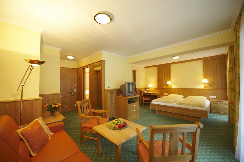 Hotel Martin 람자우 암 다흐스타인 객실 사진