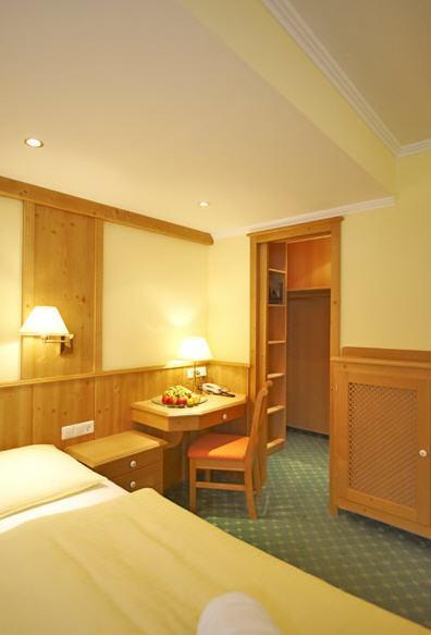 Hotel Martin 람자우 암 다흐스타인 외부 사진